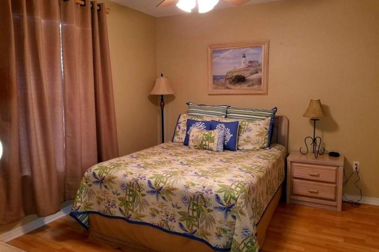 Grand Caribbean Apartment เพนซาโคลา ภายนอก รูปภาพ