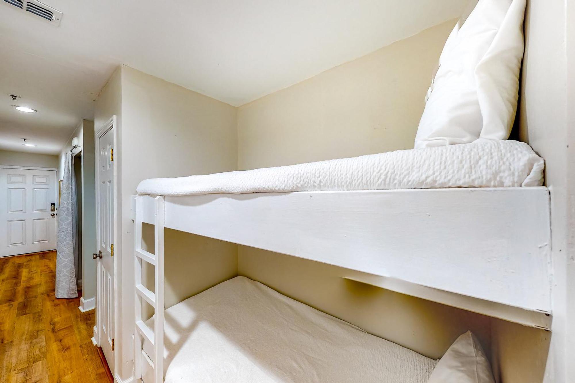 Grand Caribbean Apartment เพนซาโคลา ห้อง รูปภาพ